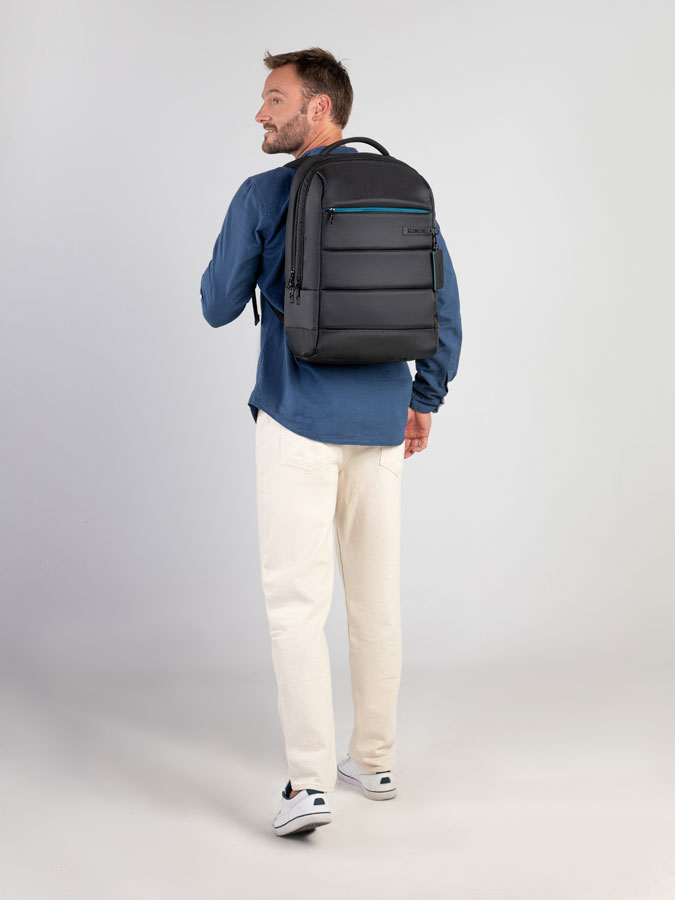 Backpack LS-BB3335BK-1-R2..for 15.6" laptop With USB & Type-C Connector